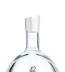 Oval Vodka70 Cl.